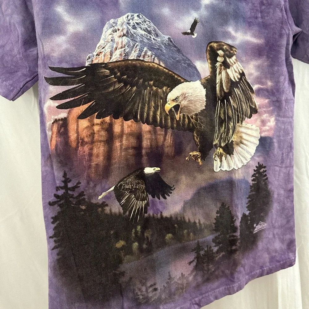 Vintage The Mountain Bald Eagle Graphic Tee in Purple Mens Size Small - Picture 2 of 6